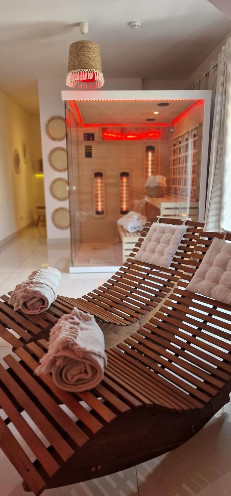 Spa Love Ceglana 1 A Sauna,,Jaccuzi Dla Dwojga Na Wylacznosc Zielona Góra Dış mekan fotoğraf